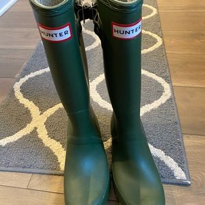 Olive green classic Hunter boots.